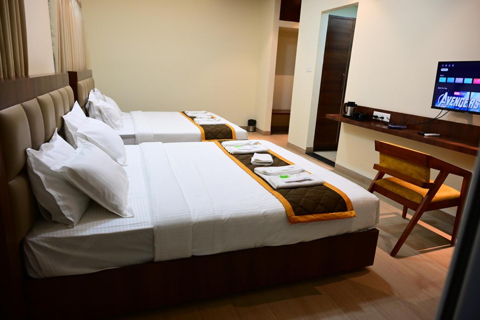 Unnati Stay Inn Vijayapura Bijāpur Exterior foto