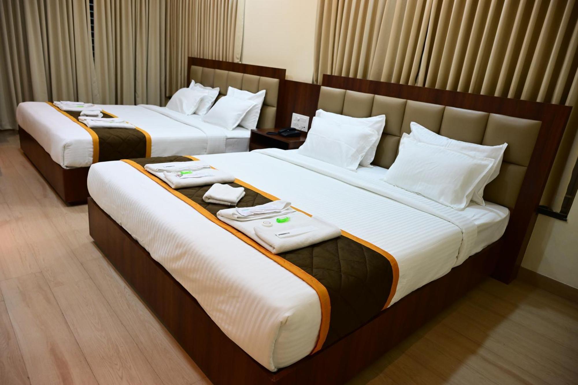 Unnati Stay Inn Vijayapura Bijāpur Exterior foto