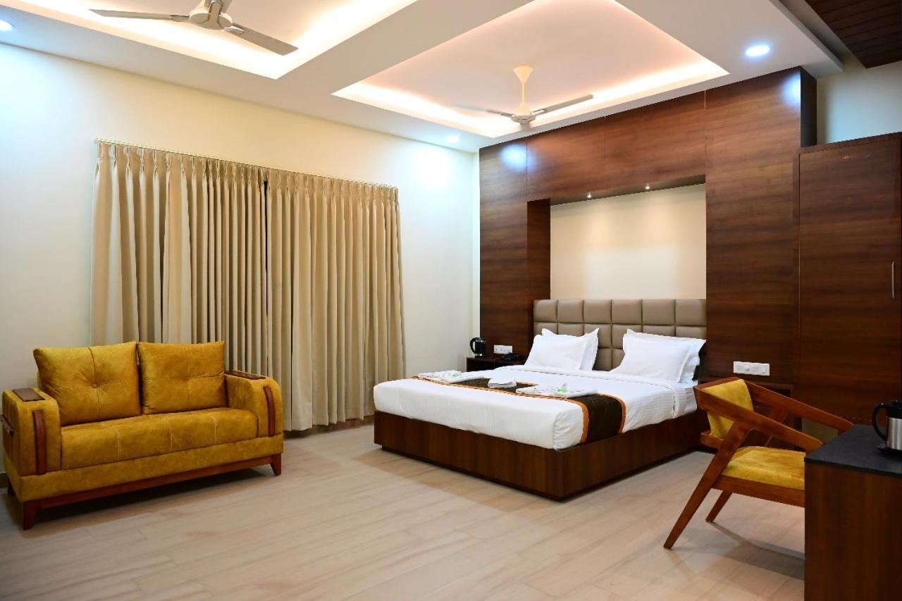 Unnati Stay Inn Vijayapura Bijāpur Exterior foto