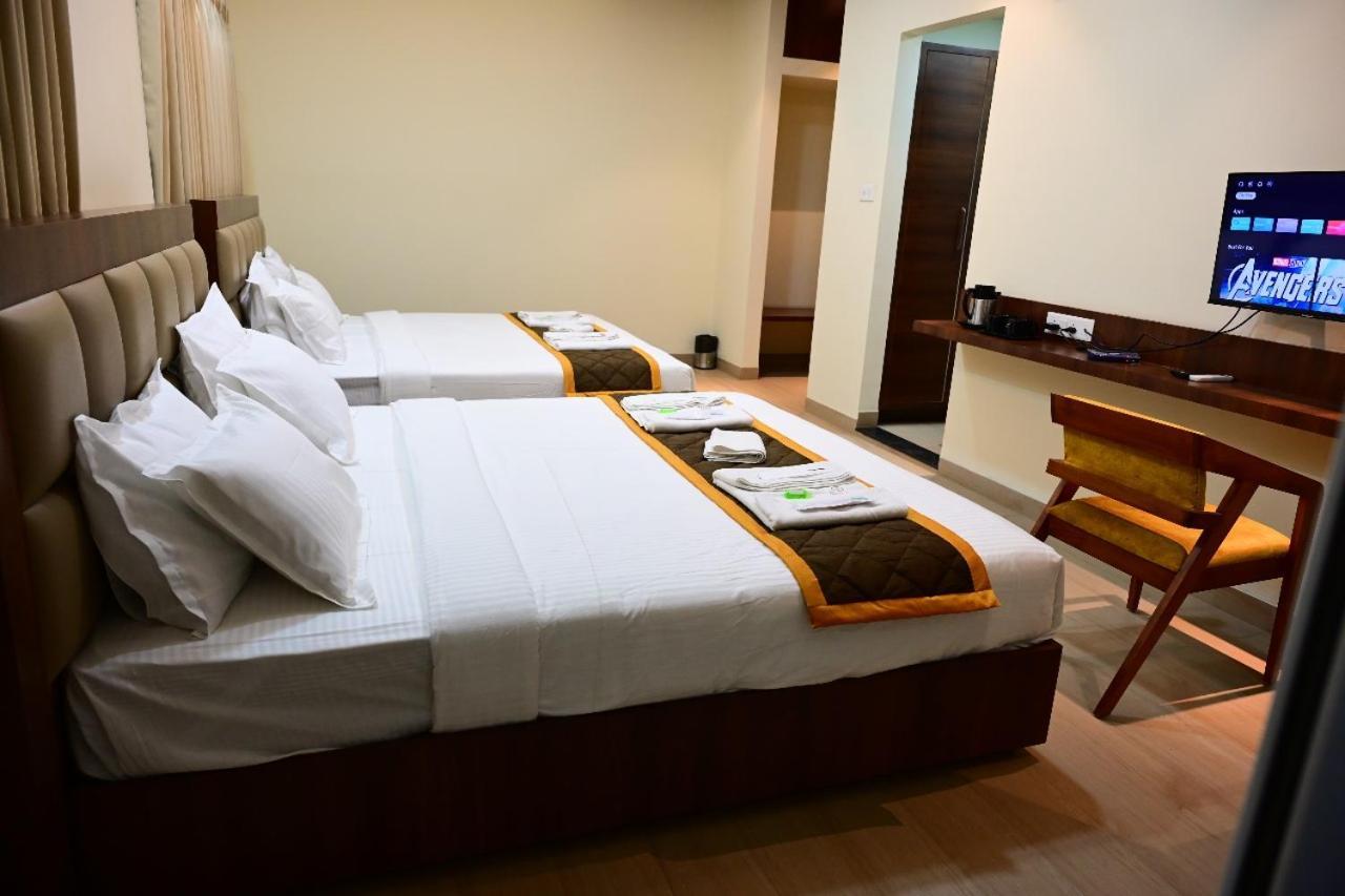 Unnati Stay Inn Vijayapura Bijāpur Exterior foto