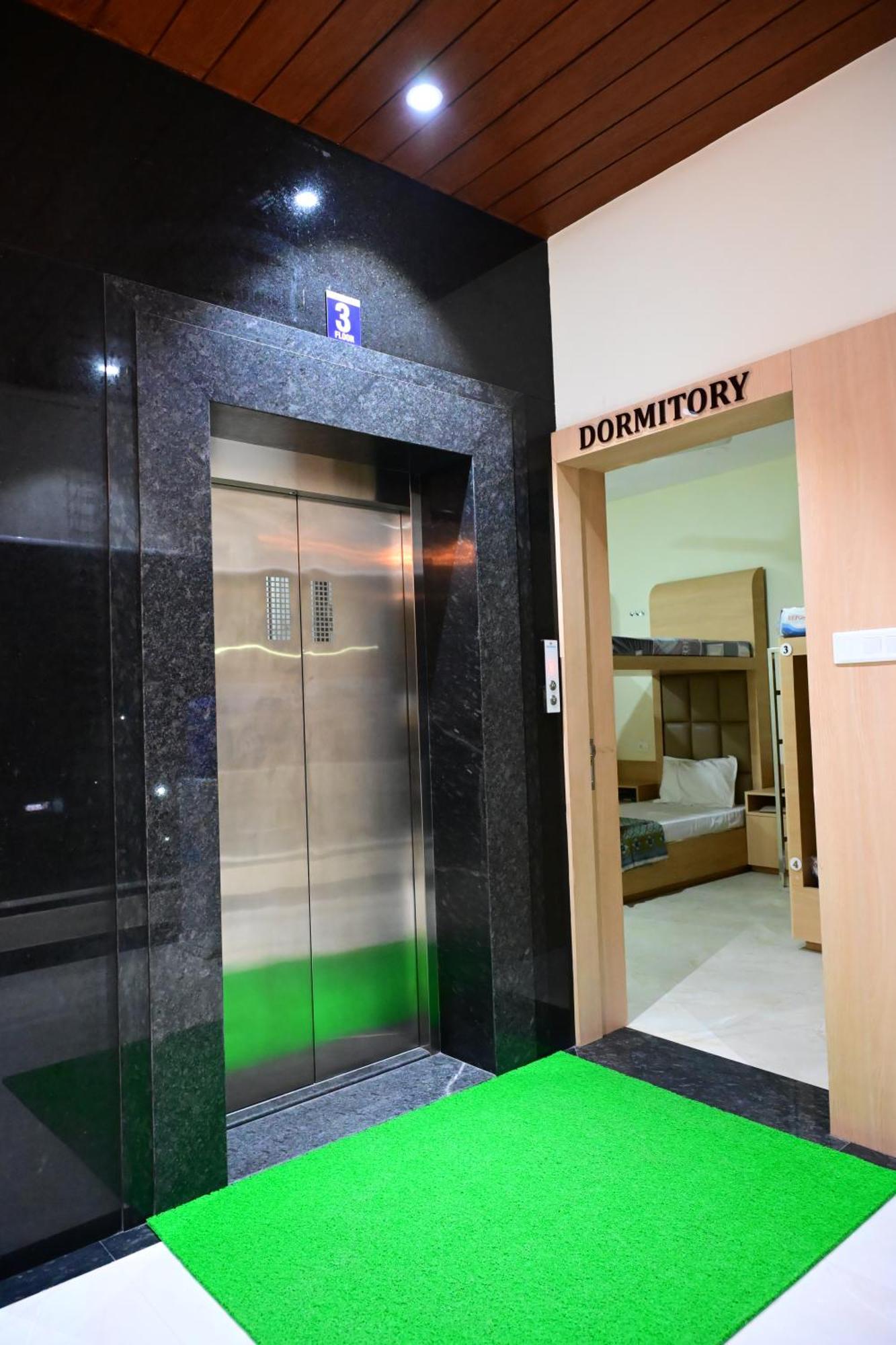 Unnati Stay Inn Vijayapura Bijāpur Exterior foto